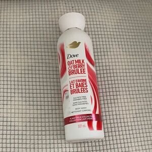 Dove Oat Milk & Berry Brulee Body Wash